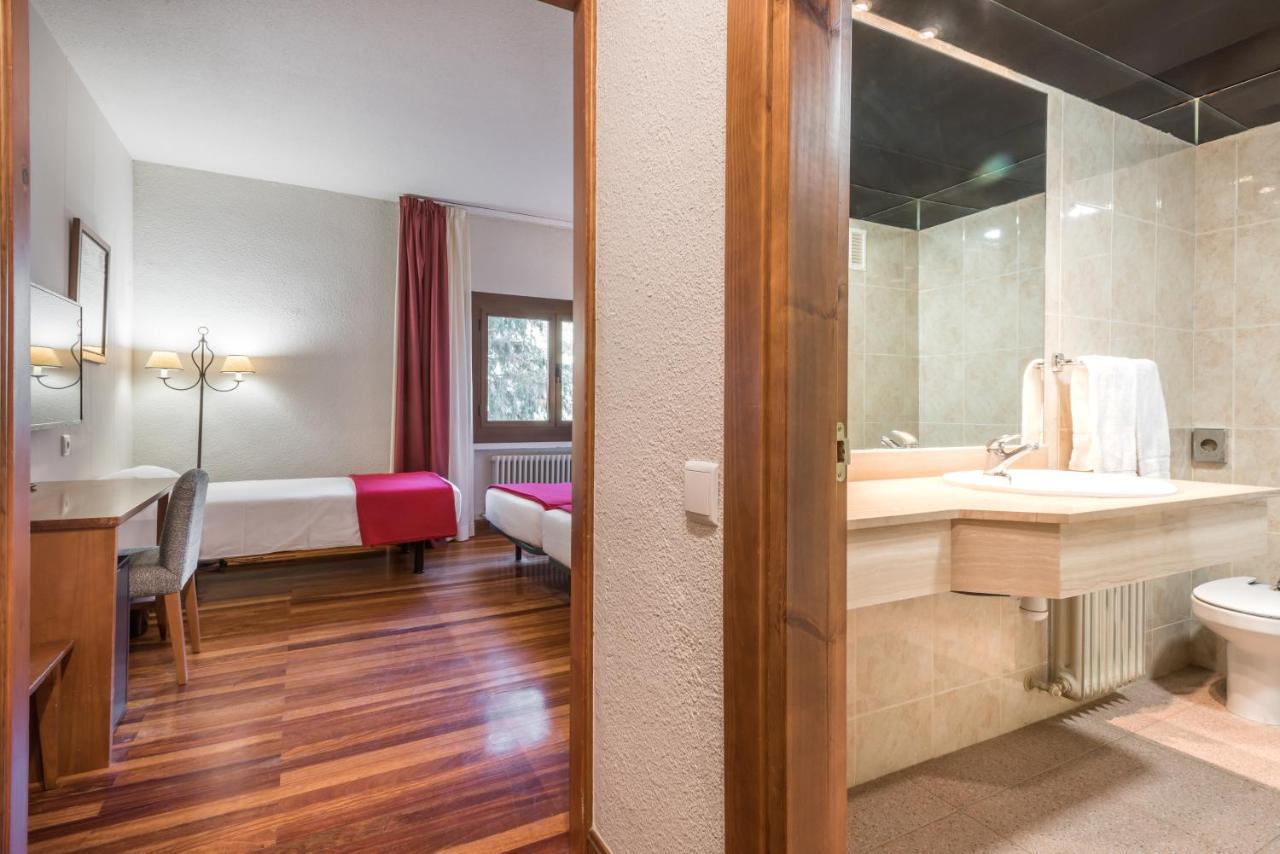 Snoe Hotel Formigal Luaran gambar