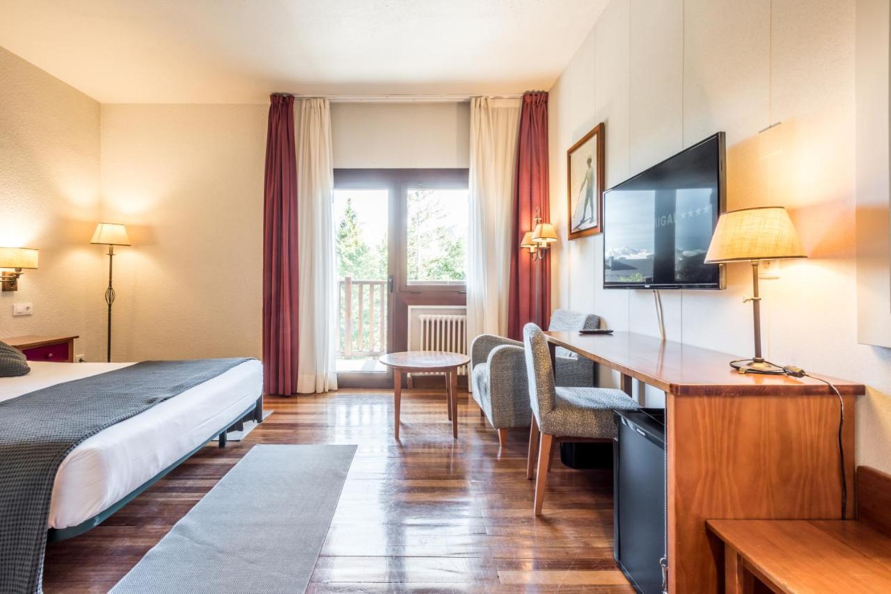Snoe Hotel Formigal Luaran gambar