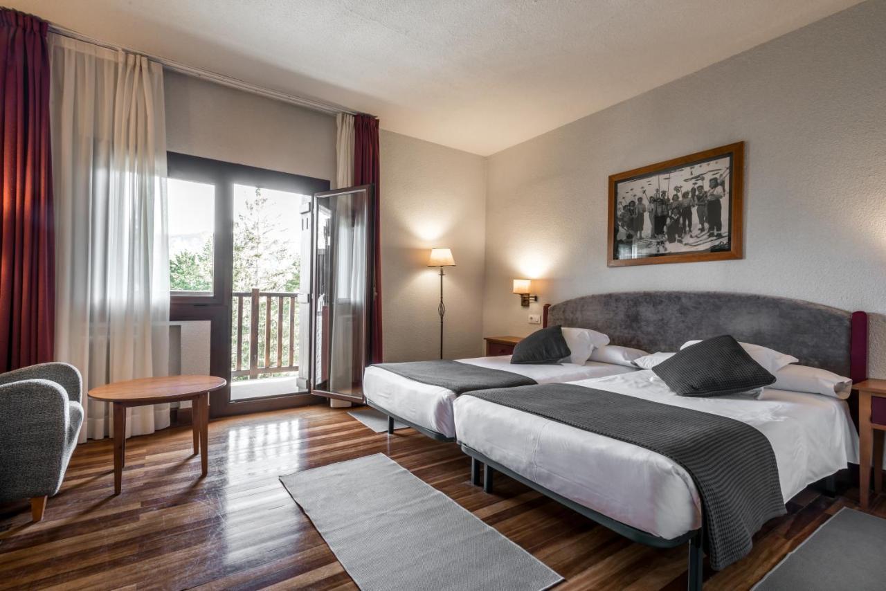 Snoe Hotel Formigal Luaran gambar