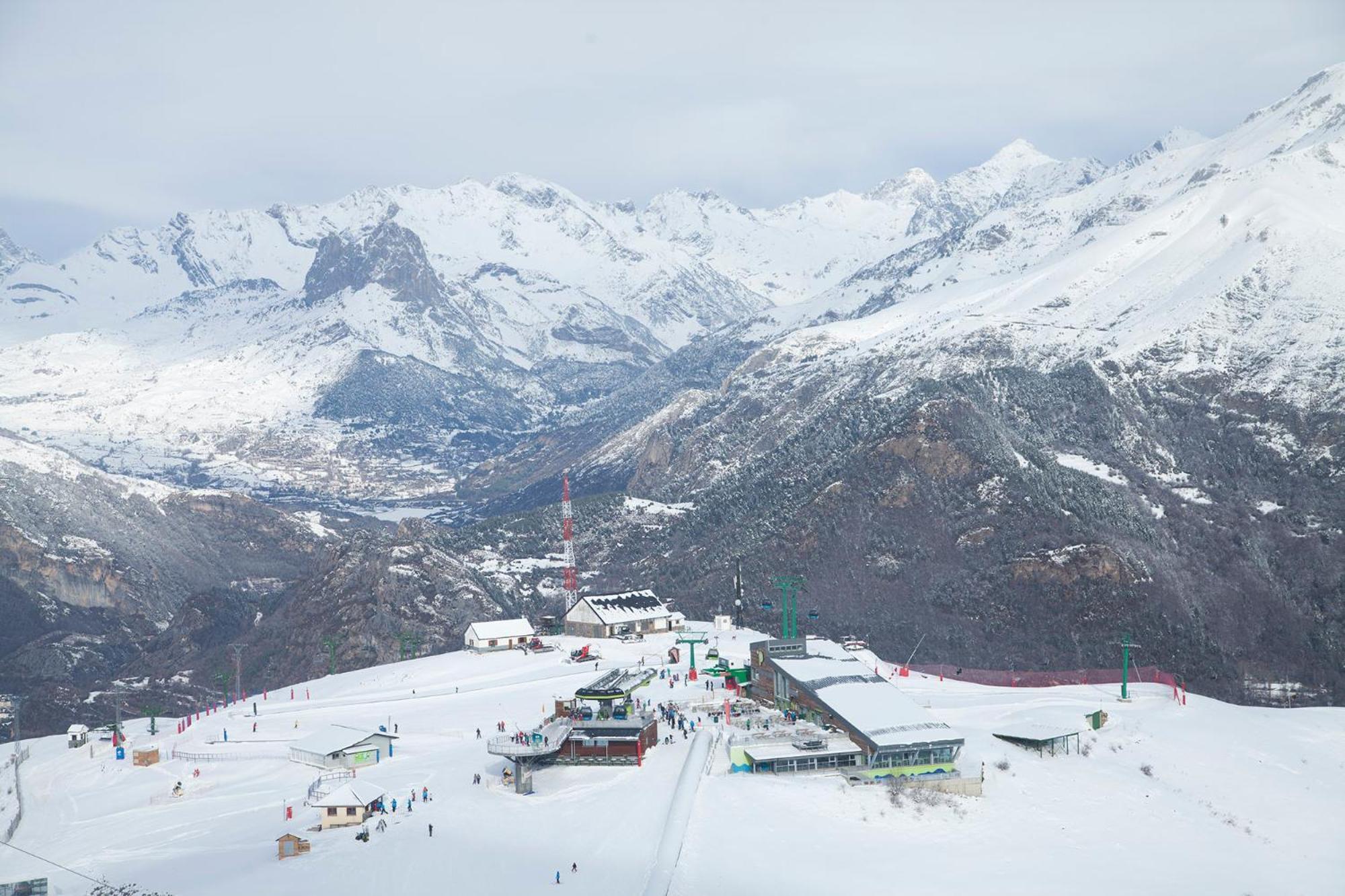 Snoe Hotel Formigal Luaran gambar