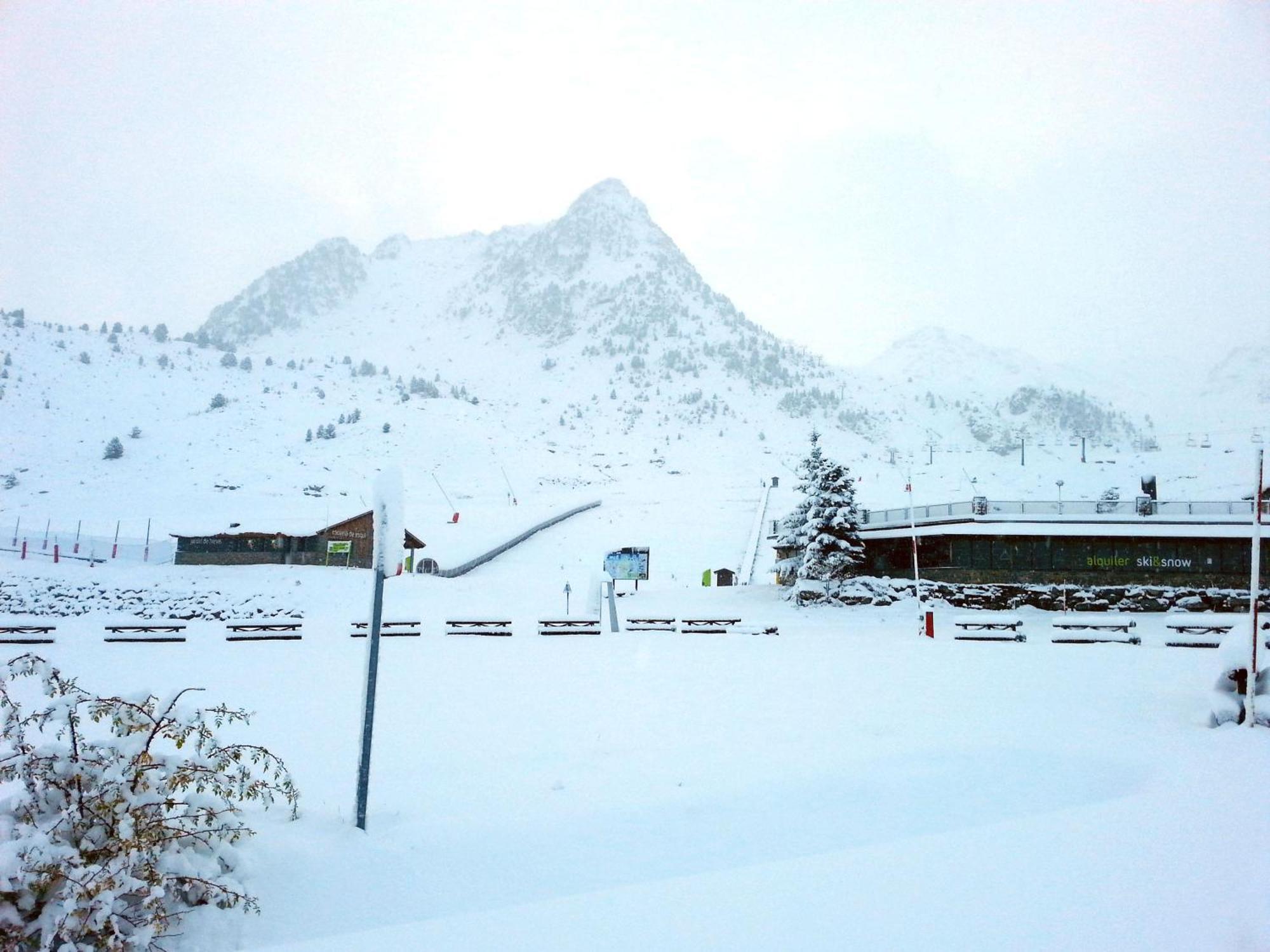 Snoe Hotel Formigal Luaran gambar