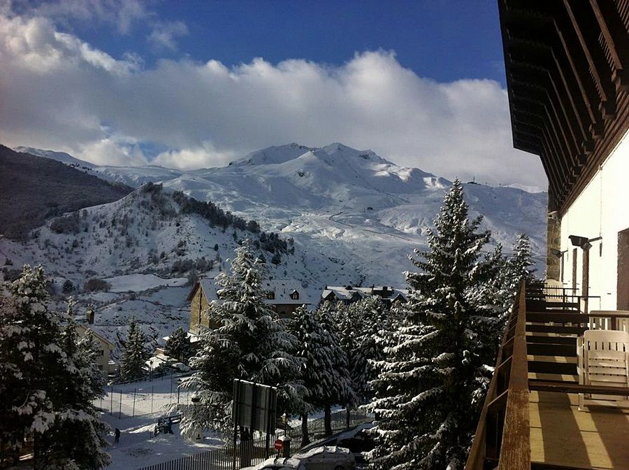 Snoe Hotel Formigal Luaran gambar